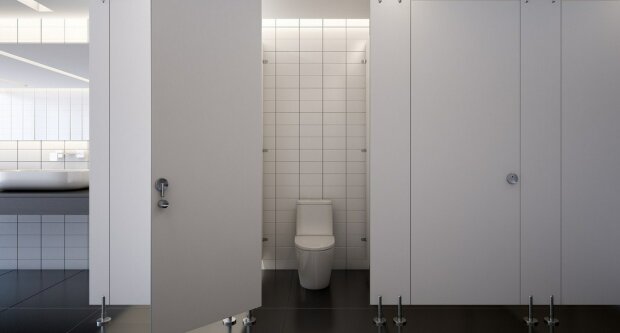 Pracodawcy chcą skrócić pracownikom czas w toalecie. Jest już nawet na to nowoczesne rozwiązanie