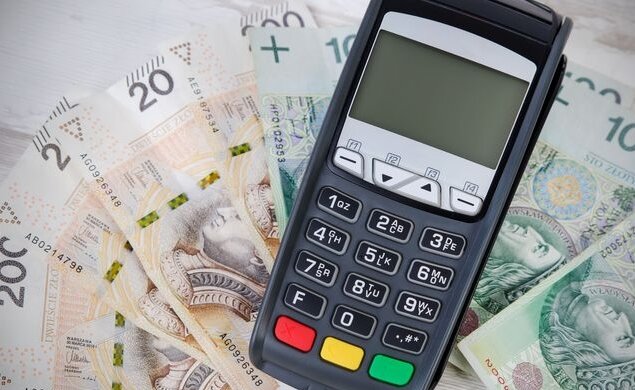 Płacisz gotówką za zakupy, możesz się nieźle zdziwić. Wprowadzono nowy limit dla klientów