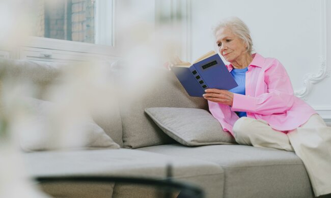 Z życia wzięte. "Schowałam prezent od syna i synowej, bo nie potrafiłam na niego patrzeć": Gdy zaczęli dopytywać, musiałam powiedzieć prawdę