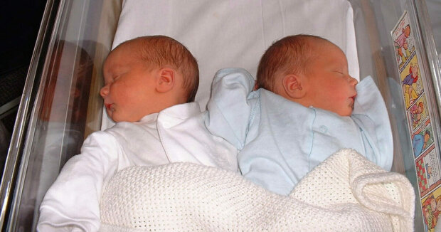 Na świat przyszły bliźniaki mające dwóch różnych ojców, źródło: Newsner