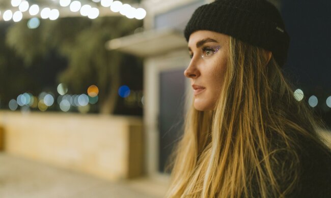 Z życia wzięte. "Uważałam, że siostrze nie należy się ani grosz": Kiedy ja poświęcałam życie rodzicom, ona żyła jak królewna