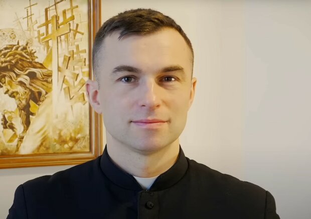 Ks. Sebastian Picur, źródło: YouTube/ Ks. Sebastian Picur TeamTotusTuus