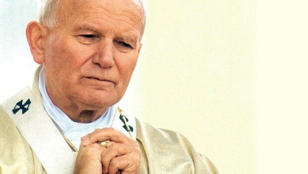 Modlitwa za wstawiennictwem św. Jana Pawła II. Przyda się w tych trudnych chwilach