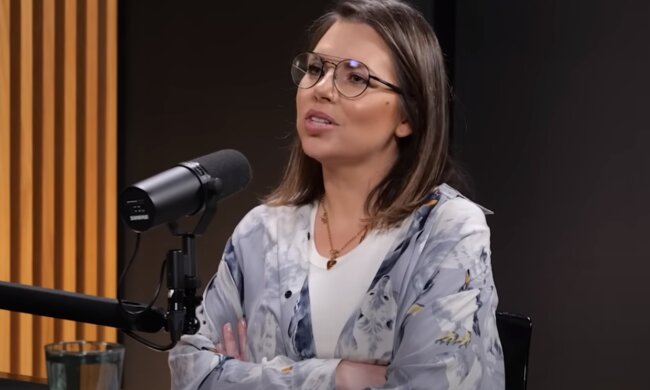 Ola Kwaśniewska, źródło: YouTube/BizuteriaYES