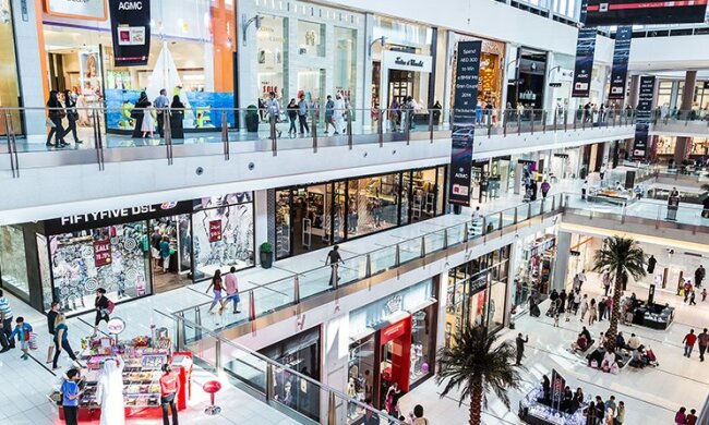 Ważna dla Polaków wiadomość obiegła media. Kiedy rząd otworzy nam galerie handlowe i siłownie