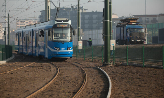 Zniszczenia na budowie trasy tramwajowej w Krakowie. Co się stało
