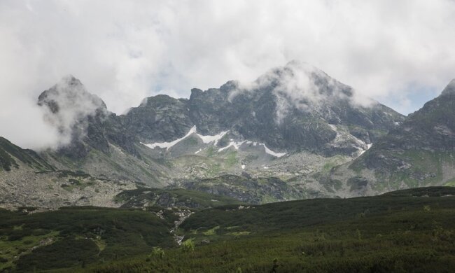 Śnieg w górach