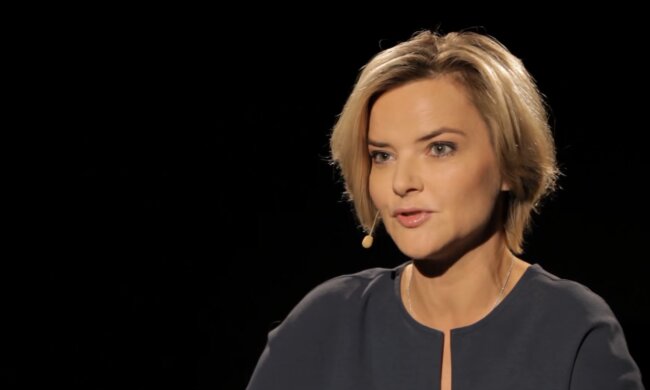 Monika Richardson/YouTube @Plejada