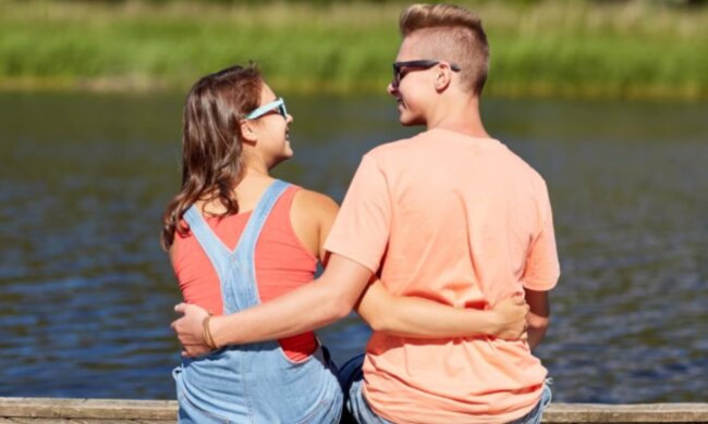 Para/YouTube @Ploteczki