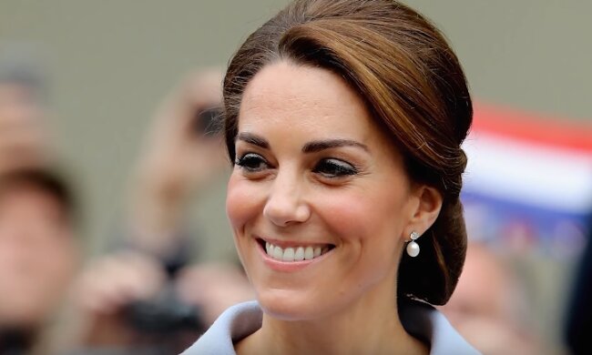 Księżna Kate przykuwa uwagę wyglądem. Żona Williama promienieje. Co stoi za jej metamorfozą