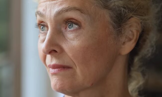 Kobieta/YouTube @Historie Życiowe