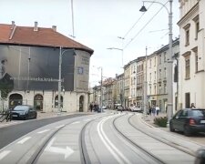 Kraków: Miejski Inżynier Ruchu pozwolił w końcu na otwarcie ulicy. Remont jednak jeszcze się nie zakończył