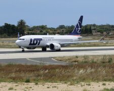 Samolot LOT-u zawrócił w trakcie rejsu. Decyzja zapadła w powietrzu