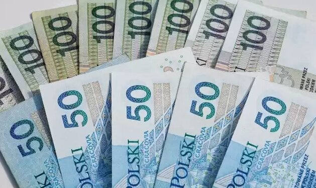 Pieniądze. Źródło: nto.pl