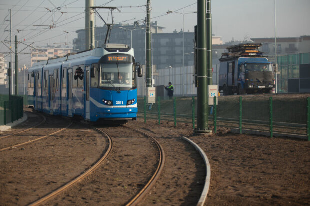 Zniszczenia na budowie trasy tramwajowej w Krakowie. Co się stało