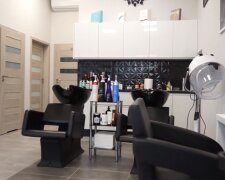 Salon fryzjerski. Źródło: Youtube Paweł Gólczyński