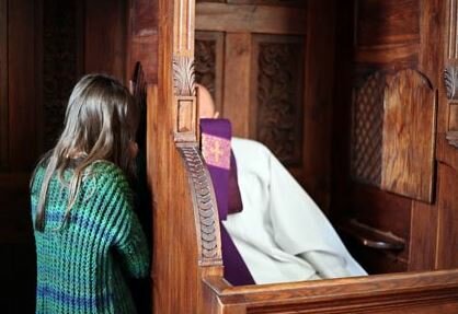 Spowiedź. Źródło: przemysl.franciszkanie.pl