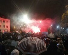 Gdańsk. Strajk nie traci na sile, a sznury samochodów zapełniają ulice