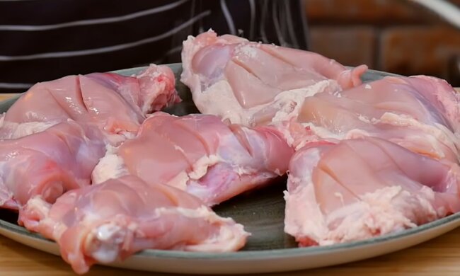 Mięso kurczaka bez tajemnic. Jak wygląda produkcja drobiu