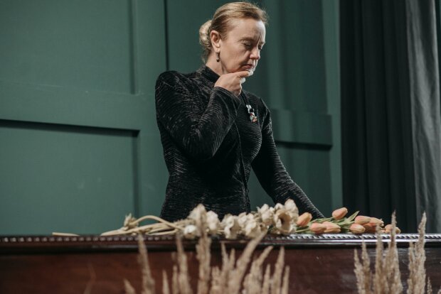 Z życia wzięte. "On decydował o wszystkim, choćby o moich ubraniach": Wolność przyszła dopiero po jego odejściu