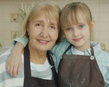 Z życia wzięte. Córka zostawiła mi dzieci i kazała odwołać wyjazd. Wieczorem na tablecie wnuczki zobaczyłam, dokąd naprawdę poleciała