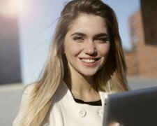 Z życia wzięte. "Mógłby być moim ojcem, bo dzieliło nas 25 lat": Nigdy go nie kochałam, ale on dał mi wszystko