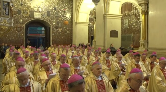Episkopat wydał ważne oświadczenie. Padły bardzo ostre słowa