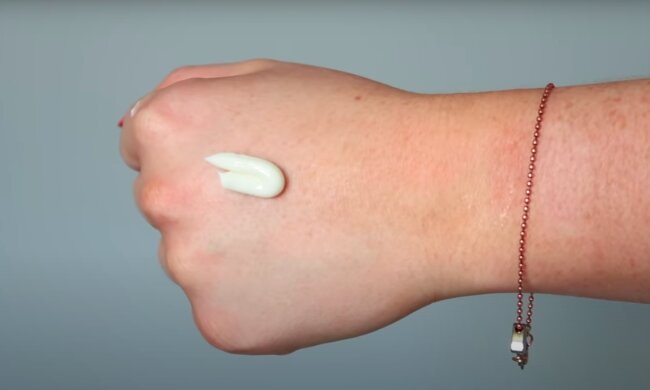 O jakim produkcie mowa? / YouTube:  ALISSVLOGCHANNEL