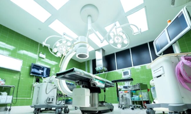 Niepokojące informacje z polskich szpitali. Czy może zabraknąć respiratorów dla chorych na Covid