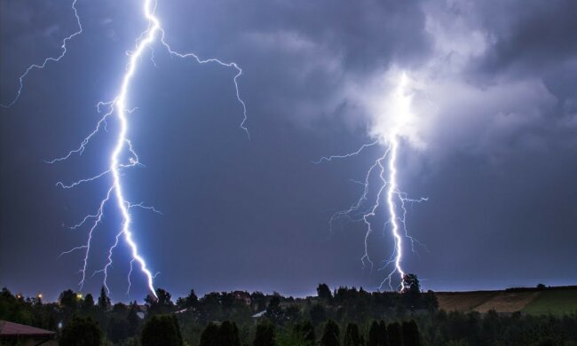 Piorun/Youtube @Podkarpacie Meteo