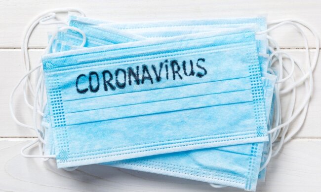Maseczki ochronne. Źródło: pulsmedycyny.pl