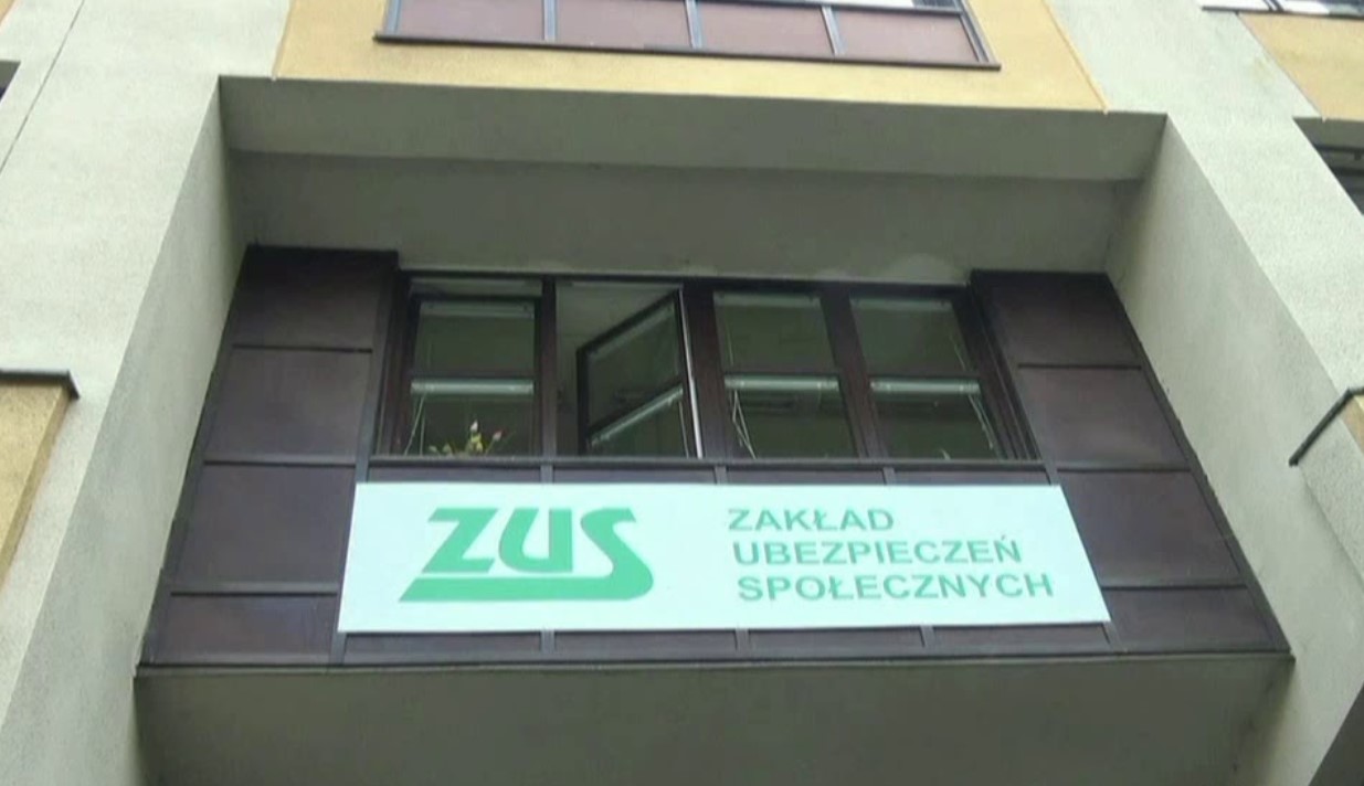Do tysięcy osób trafiły listy z ZUS. Lepiej je dokładnie przeczytać