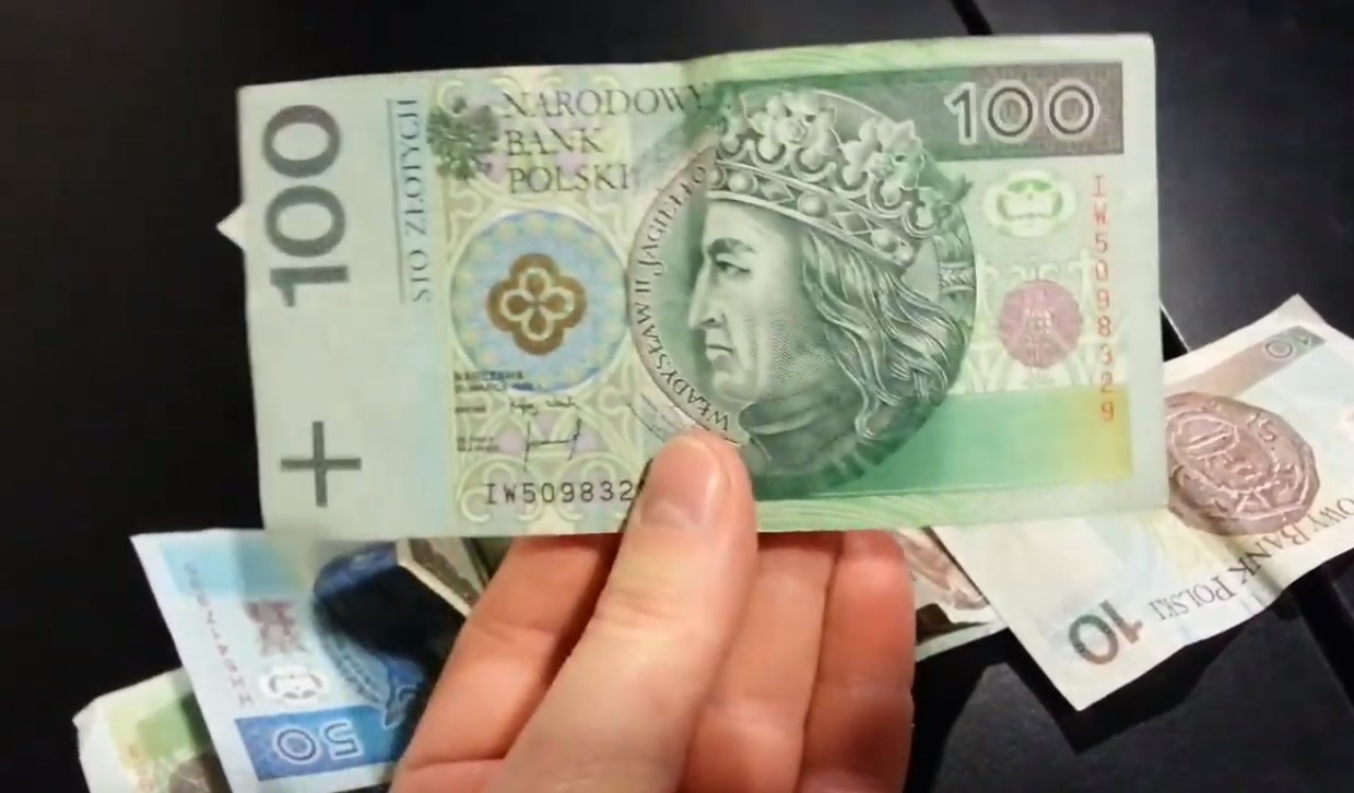 Nowe pieniądze dla seniorów od lipca. Wniosek trzeba złożyć pilnie