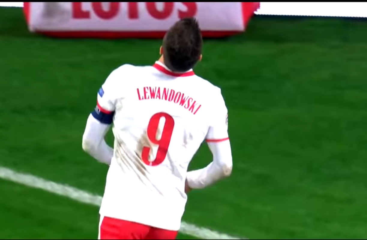 Michał Probierz zdradza kulisy rozmowy z Lewandowskim. Robert miał zaskakującą prośbę