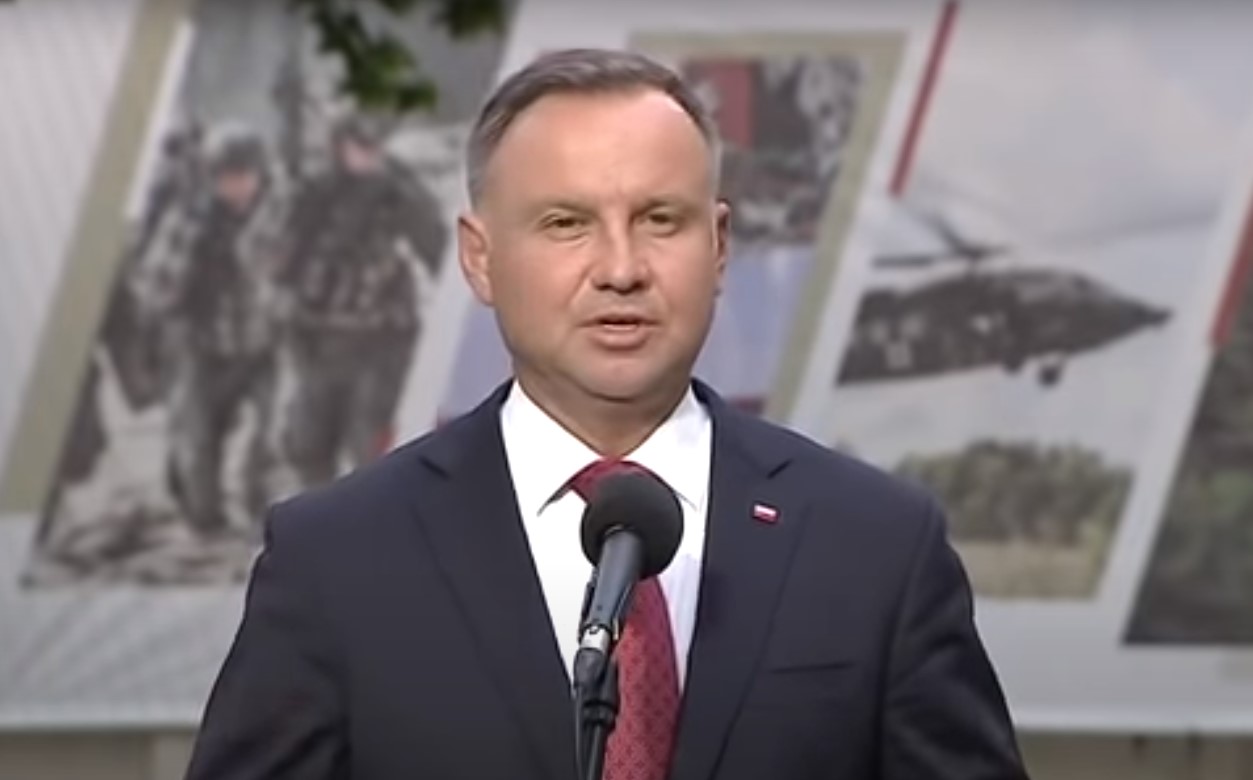 Stan Wyjątkowy W Polsce Prezydent Andrzej Duda Podjął Ważną Decyzję Zycie 0186