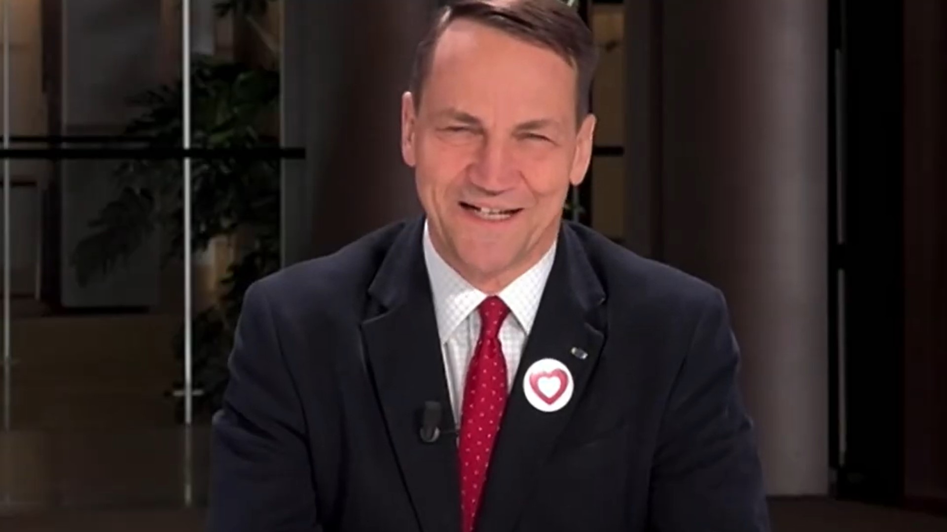 Radosław Sikorski uderza w prezydenta Karola Nawrockiego. "Prezydent nie jest szefem rządu"