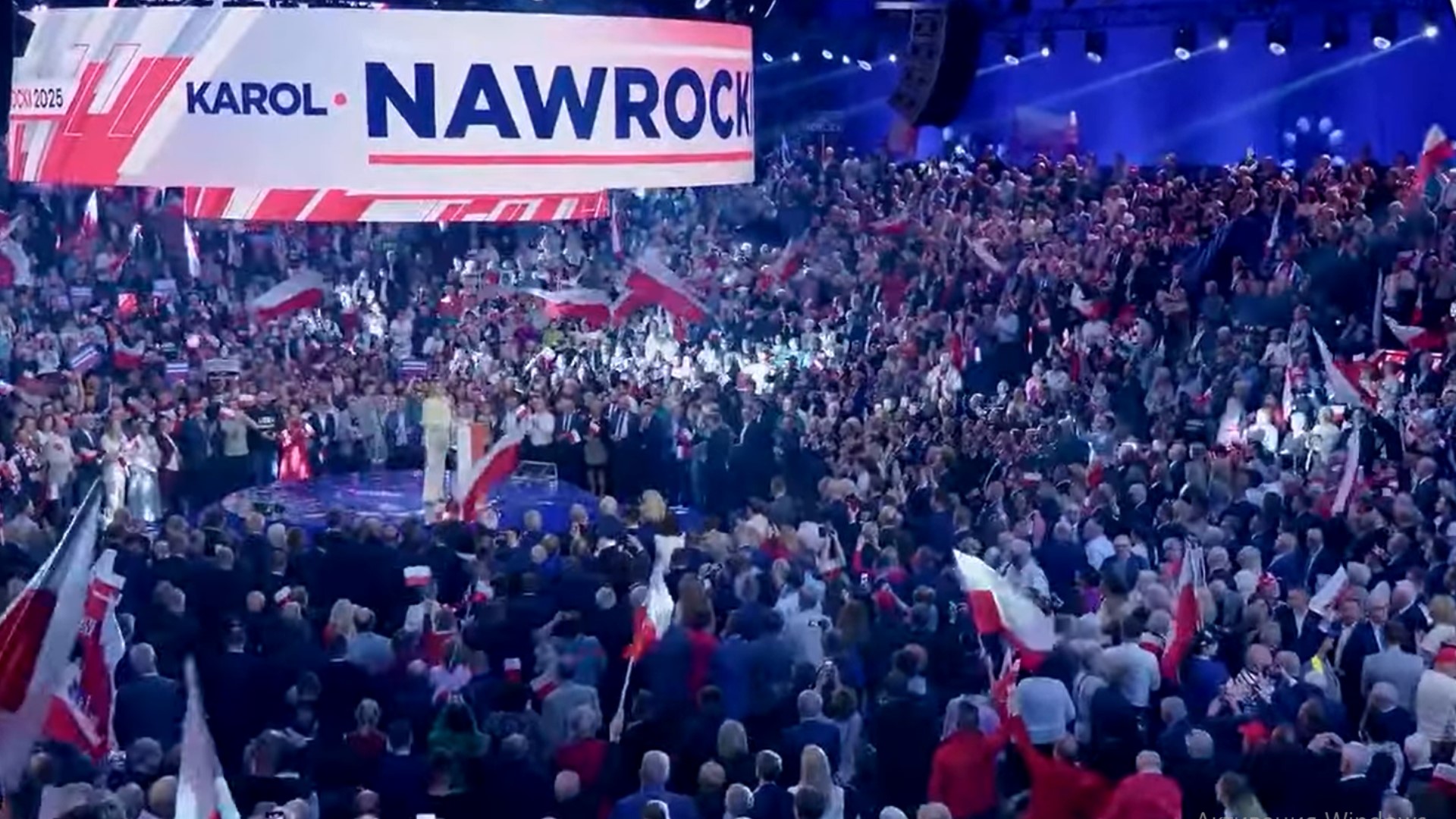 Mocne słowa i wyraziste stylizacje. Nawrocka i Trzaskowska na konwencjach wyborczych