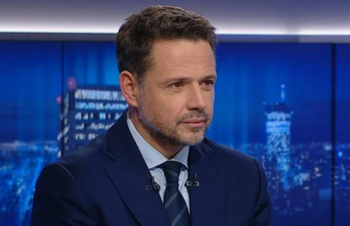 Awantura na wiecu Rafała Trzaskowskiego. "Wypchnięty za barierki i rzucony na ziemię" relacjonuje uczestnik