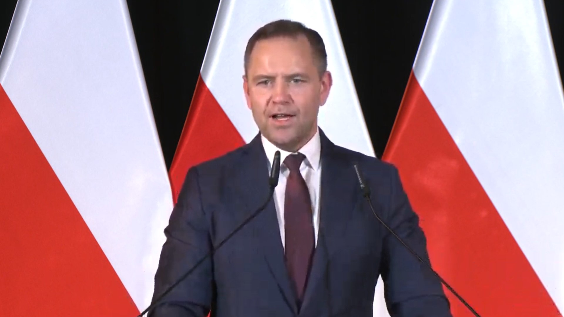 Karol Nawrocki komentuje sprawę mieszkania przekazanego przez seniora. Kandydat popierany przez PiS odpowiada na zarzuty