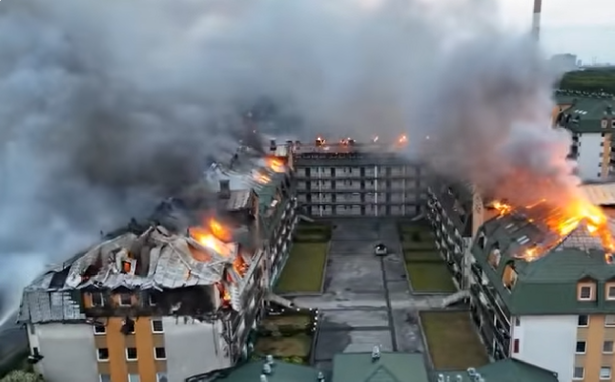 Eksperci zabrali głos na temat pożaru w Ząbkach. "Zachodzę w głowę, jak to jest możliwe"