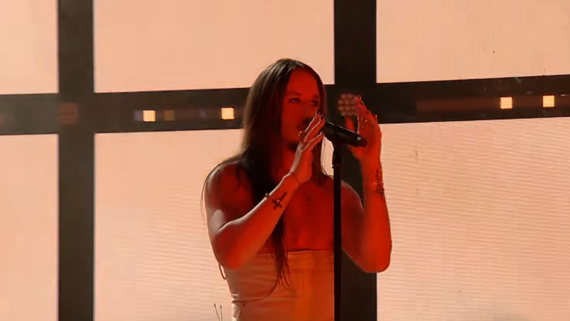 Michał Szpak zaskoczył na koncercie TVP. Widzowie podzieleni