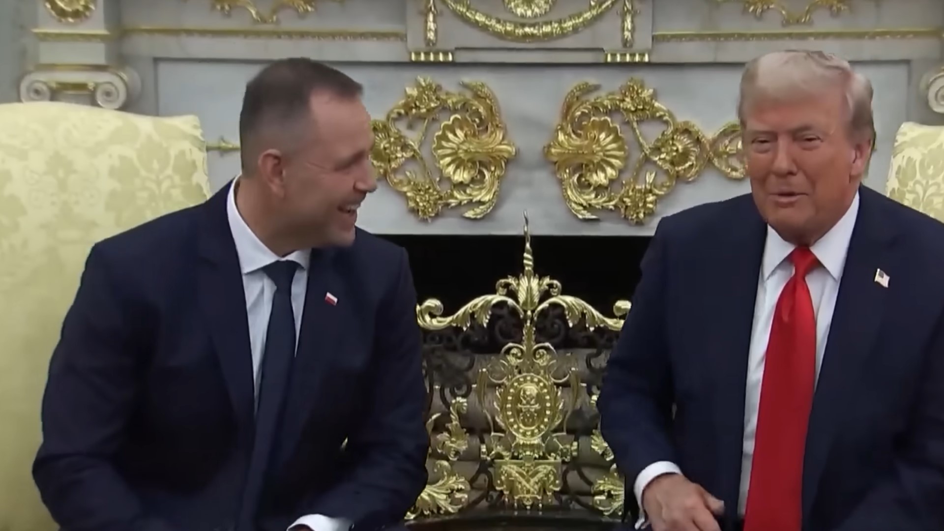 Donald Trump nie krył emocji po spotkaniu z Nawrockim. Biały Dom opublikował wymowny wpis