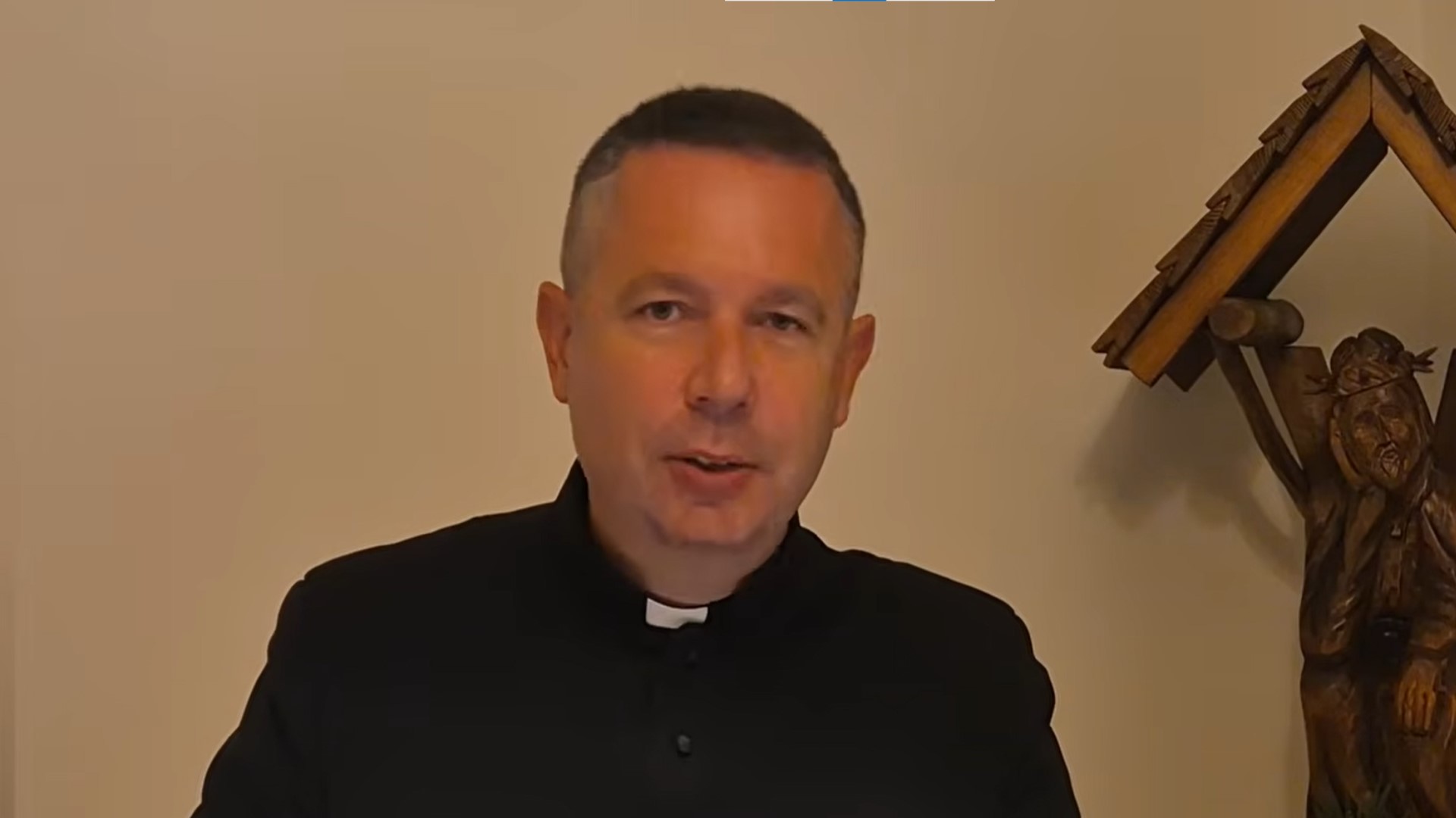 Ksiądz Wachowiak ujawnił prawdę o opłatach w Kościele. Ile kosztuje ślub i pogrzeb