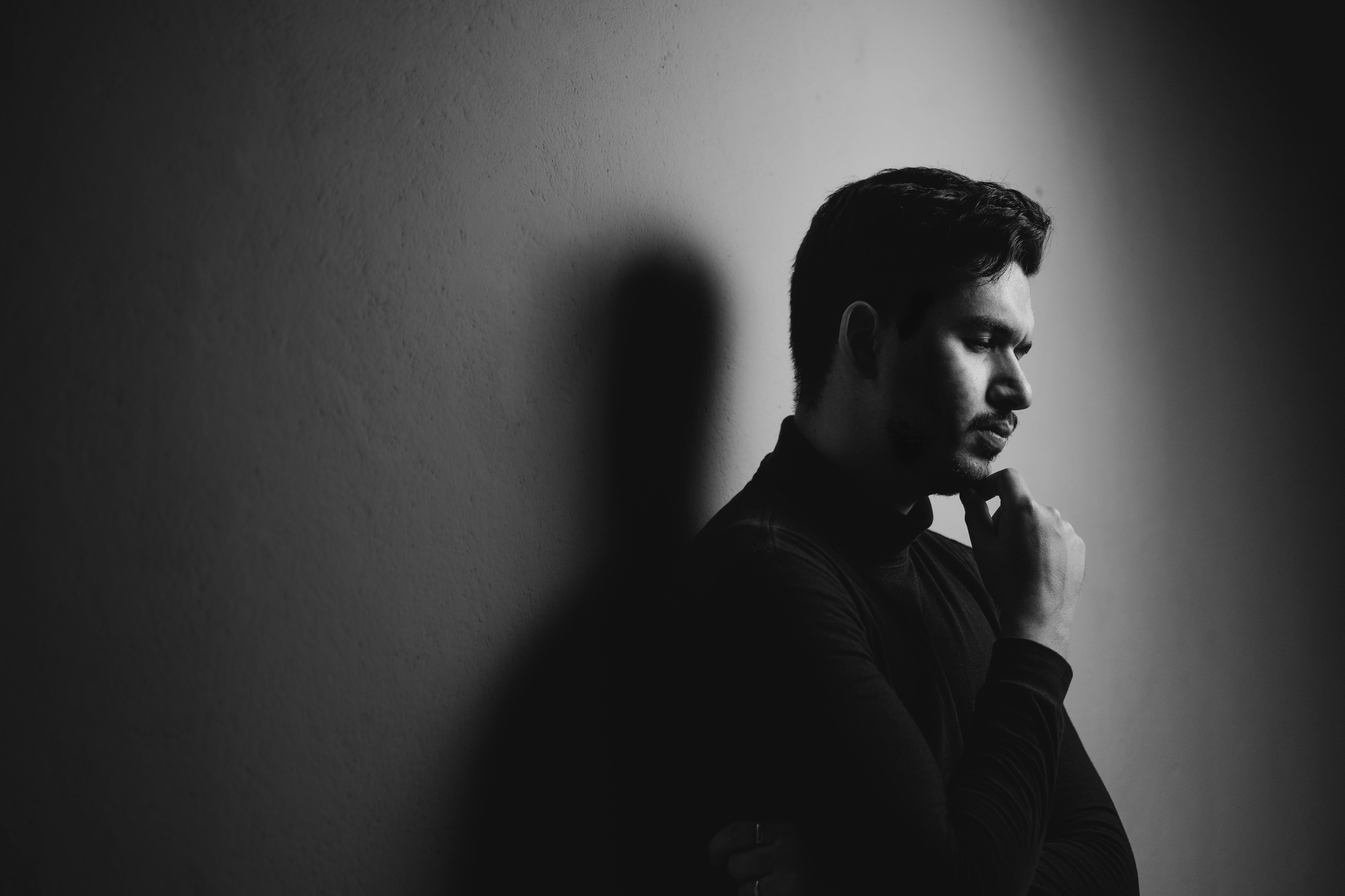 Z życia wzięte. "Teściowa gardzi mną, kocha jednak moje konto": Zna cenę milczenia i za nią wystawi mi pozorne usprawiedliwienie