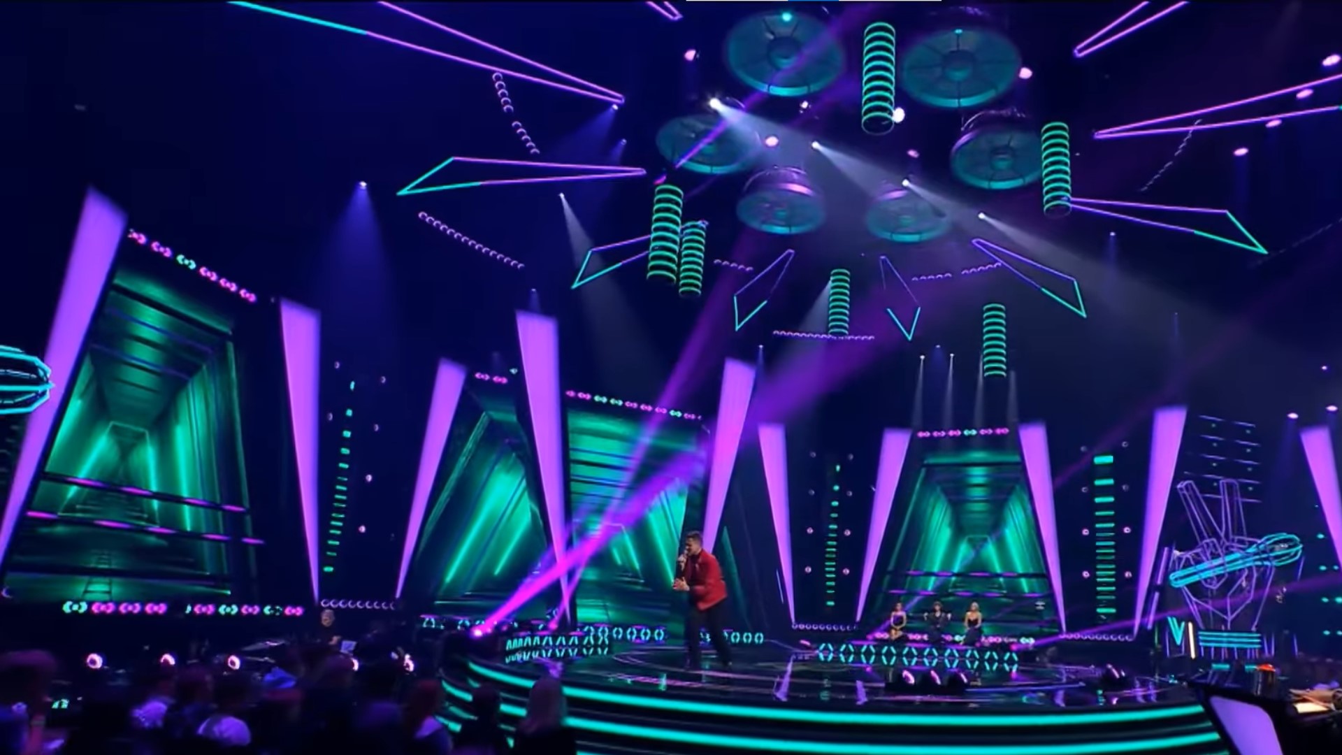 Widzowie „The Voice of Poland” przecierali oczy ze zdumienia. To, co zrobił uczestnik, przejdzie do historii programu