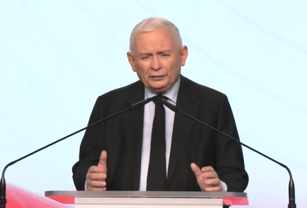 Partia Jarosława Kaczyńskiego ma coraz poważniejsze problemy. Jest najnowszy sondaż