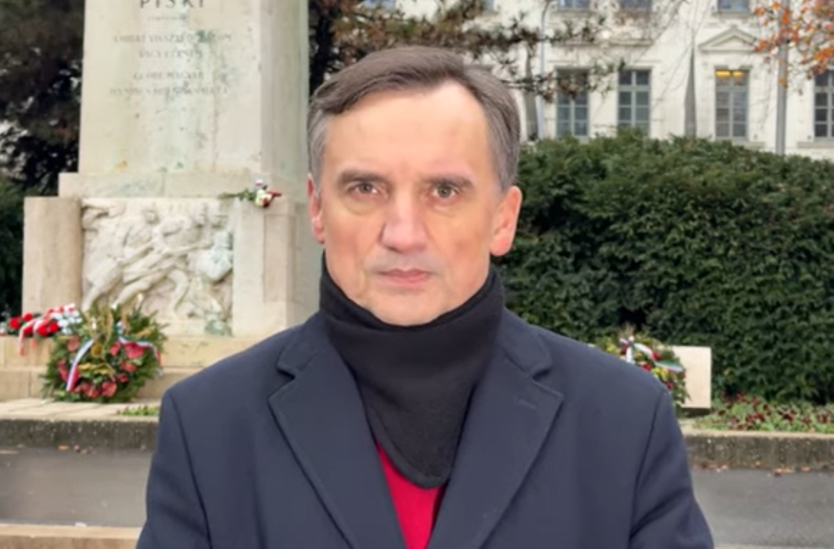 Polski wymiar sprawiedliwości idzie krok dalej. Ziobro może stracić paszport