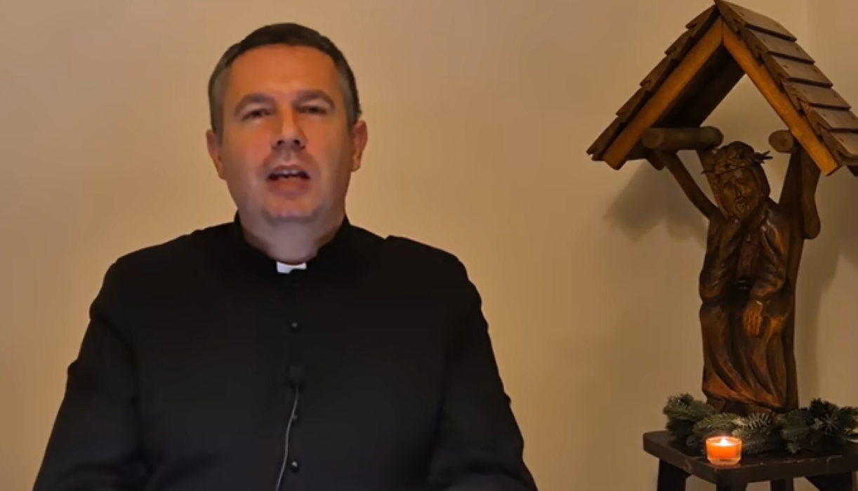Ks. Wachowiak zaskakuje. Takiej kolędy jeszcze nie było
