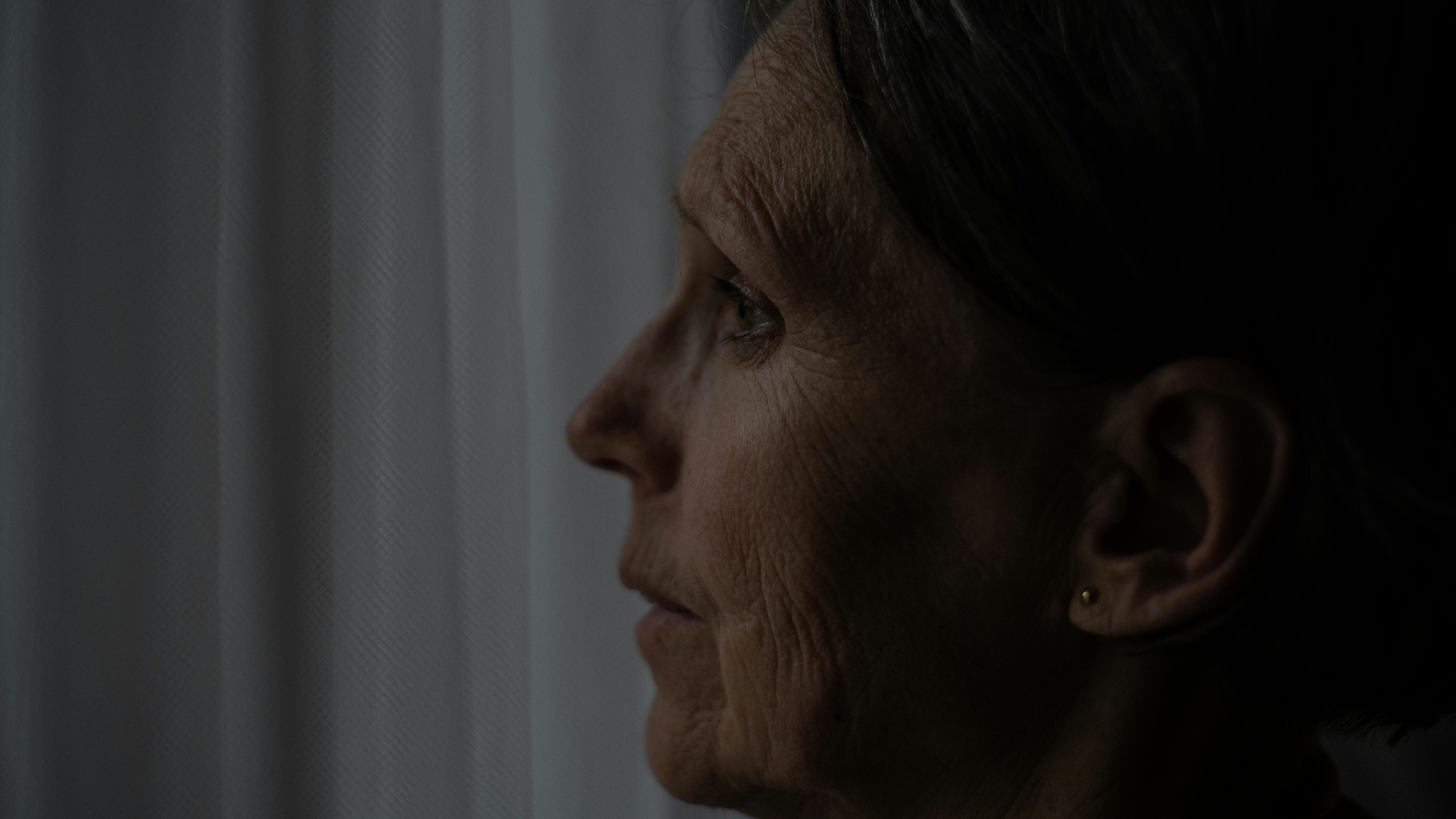 Z życia wzięte. "Mam 60 lat i zostałam sama w czterech ścianach": Nie tego się spodziewałam