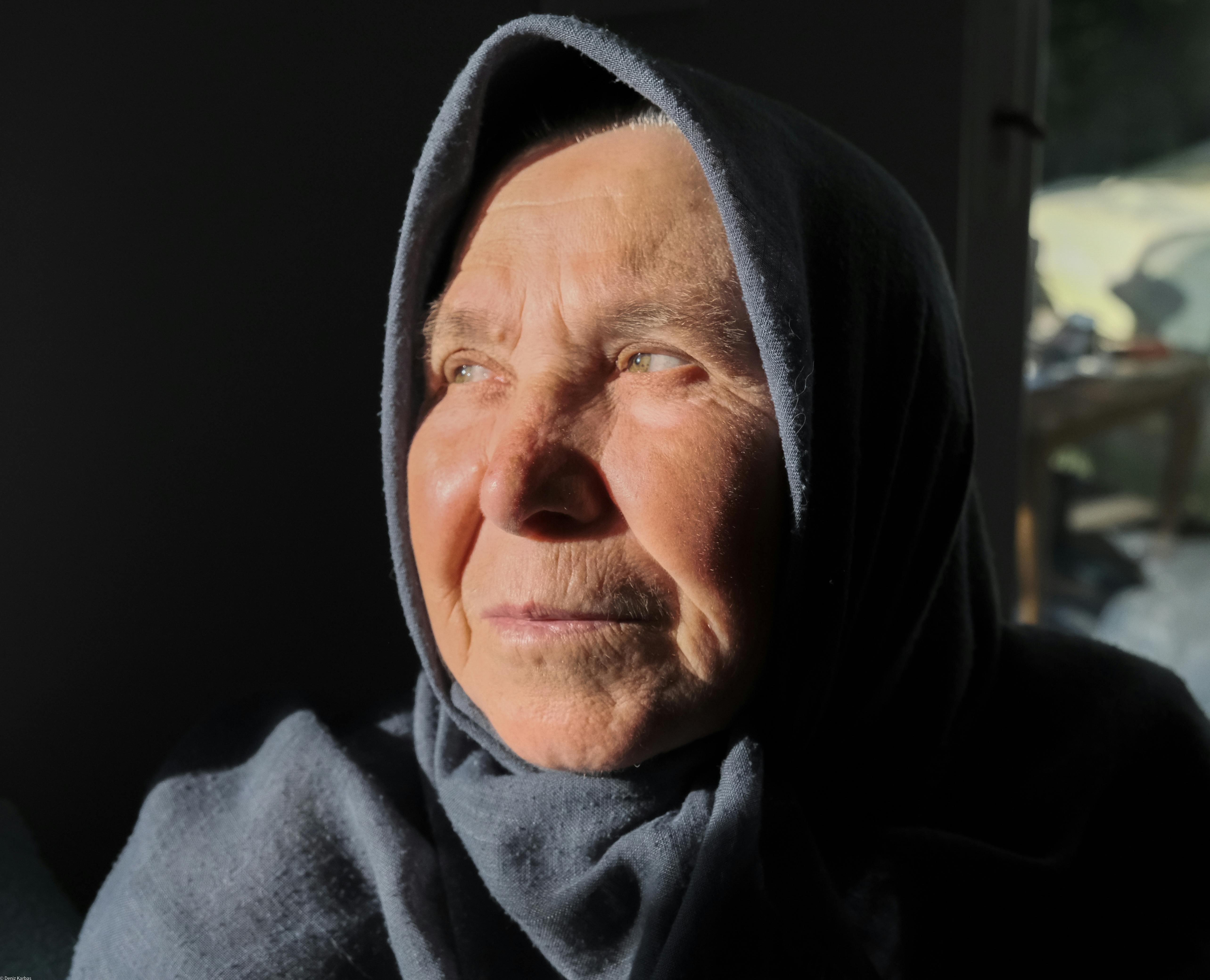 Z życia wzięte. "Jestem już stara i nie chcę być ciężarem": Rozważałam różne wyjścia, ale dzieci postanowiły za mnie